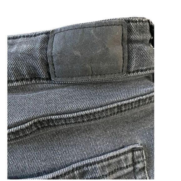 American Eagle Outfitters Mom Jean Size 4 Black Wash - Picture 8 of 11